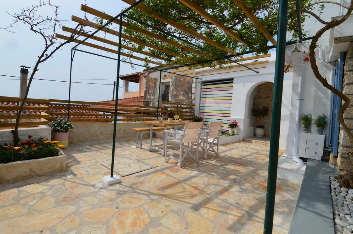 Johanna Stone House Corfu Nisaki (Corfu)