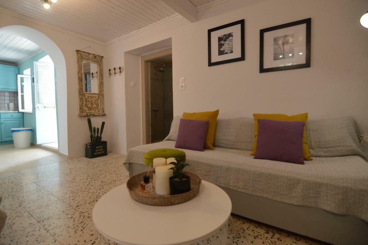 Holiday home Johanna Stone House Corfu